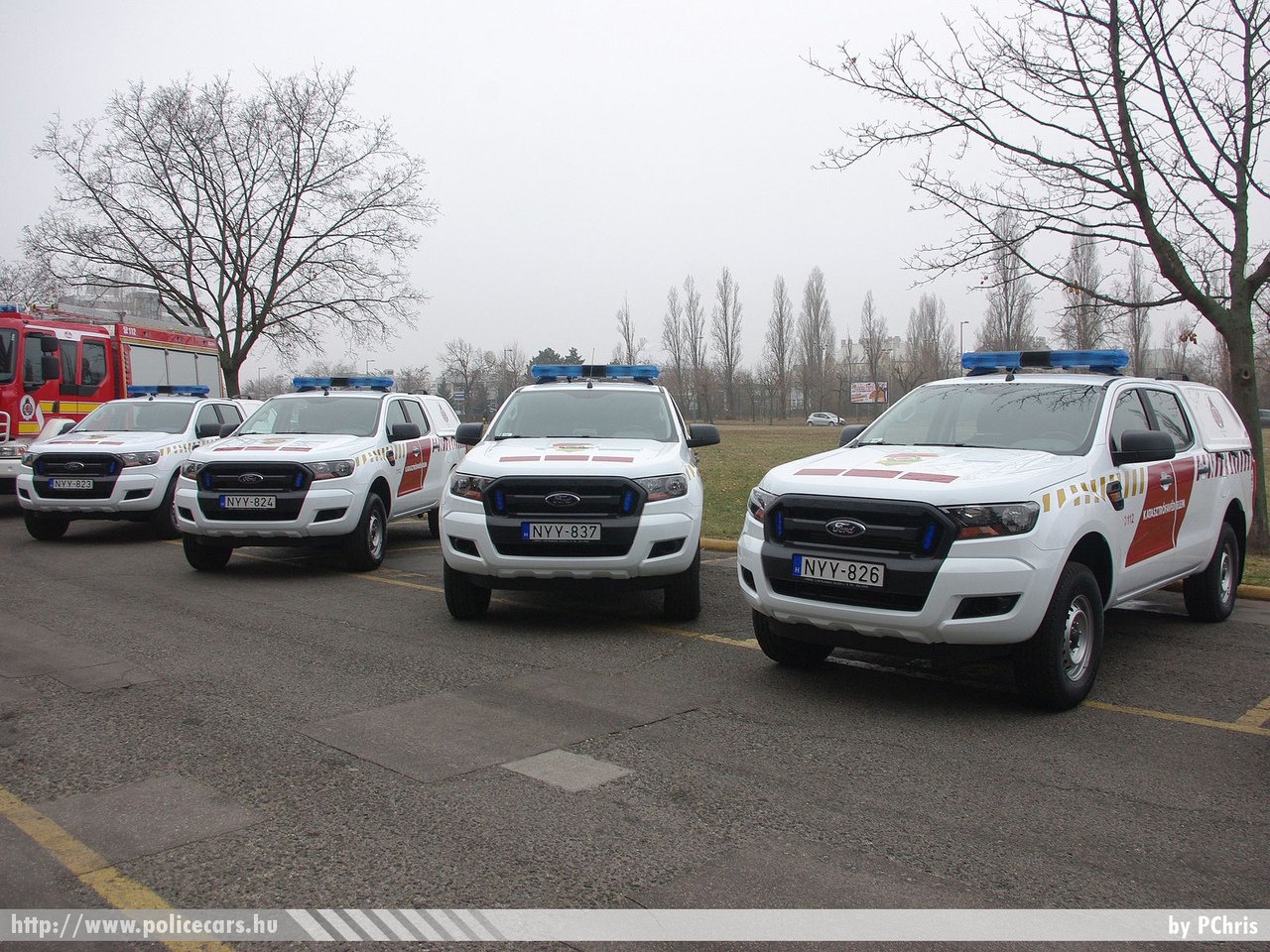 Ford Ranger XL 4x4 2.2 TDCI, fotó: PChris
Keywords: tûzoltóautó tûzoltó tûzoltóság magyar Magyarország katasztrófavédelem fire firetruck Hungary hungarian NYY-823 NYY-824 NYY-826 NYY-837