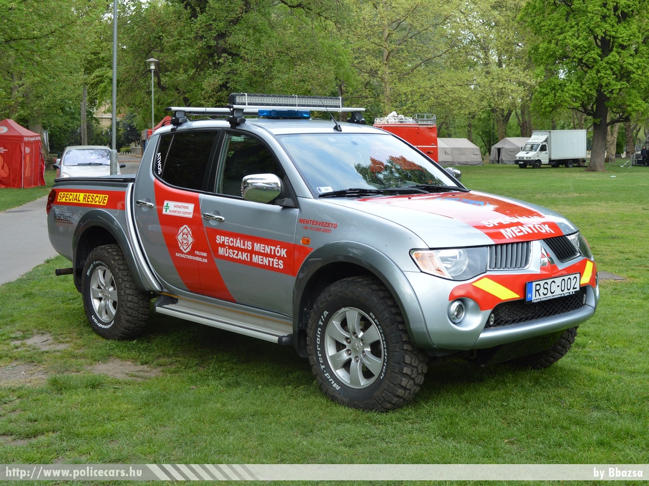 Mitsubishi L200, Folyami Katasztrófavédelem, fotó: Bbazsa
Keywords: RSC-002 magyar Magyarország speciális mentők Hungary hungarian special rescue