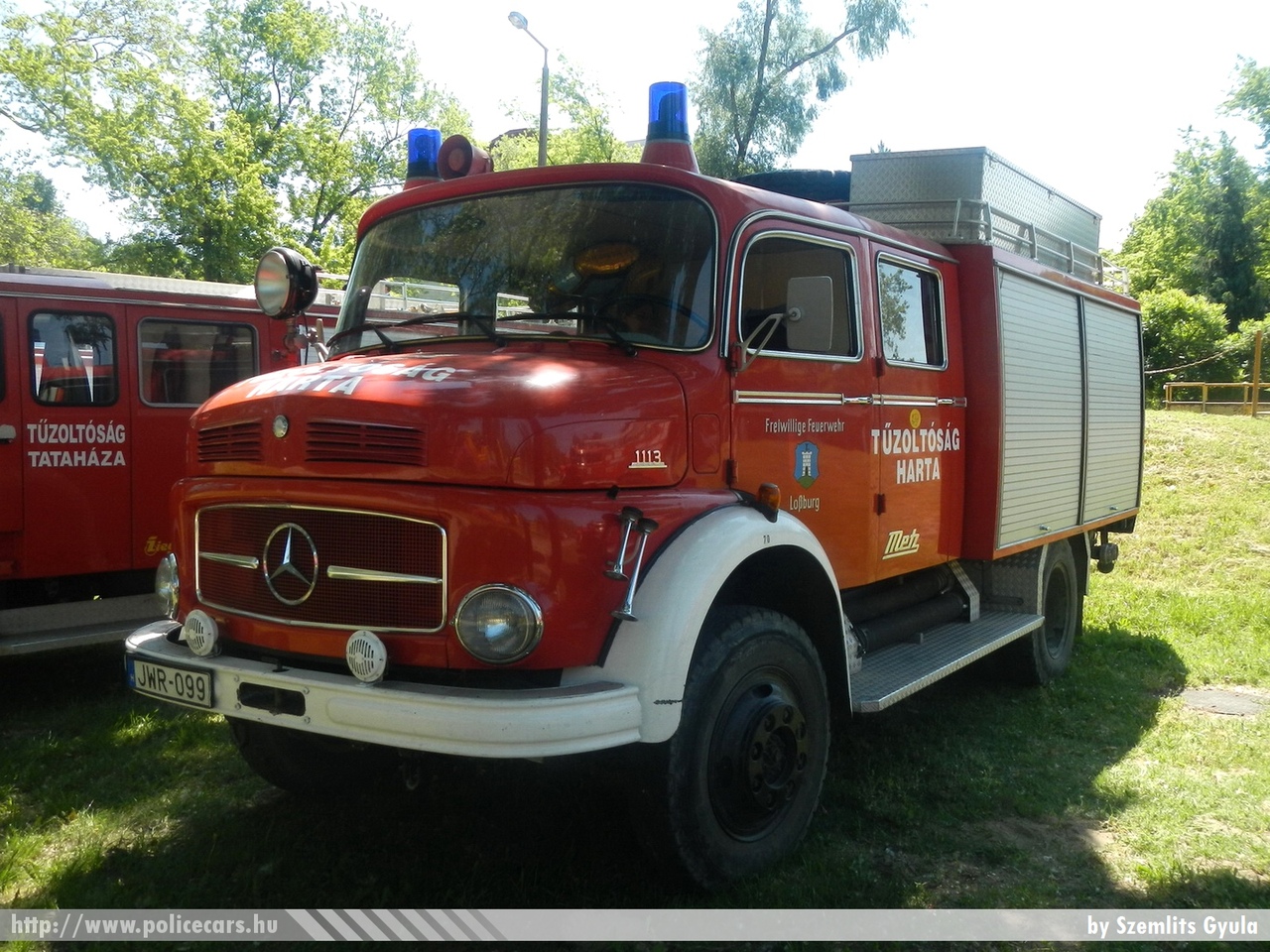 Mercedes 1113 Metz, Hartai Önkéntes Tûzoltó Egyesület, fotó: Szemlits Gyula
Keywords: tûzoltóautó tûzoltó ÖTE tûzoltóság magyar Magyarország JWR-099 hungarian Hungary fire firetruck