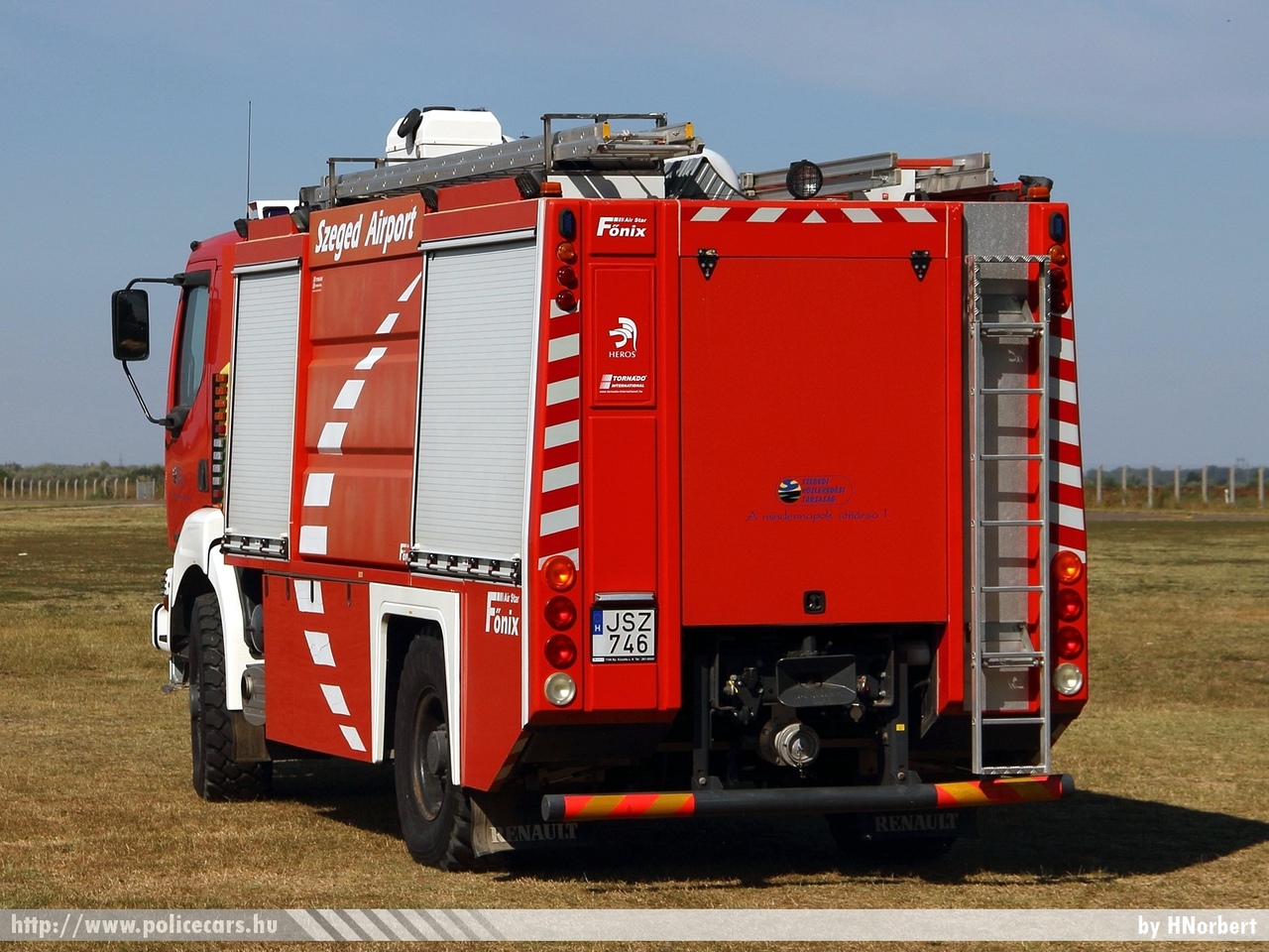 Renault Kerax 370 BM Heros Air Star Fõnix, Szeged Airport, fotó: HNorbert 
Keywords: JSZ-746 tûzoltóautó létesítményi tûzoltóság