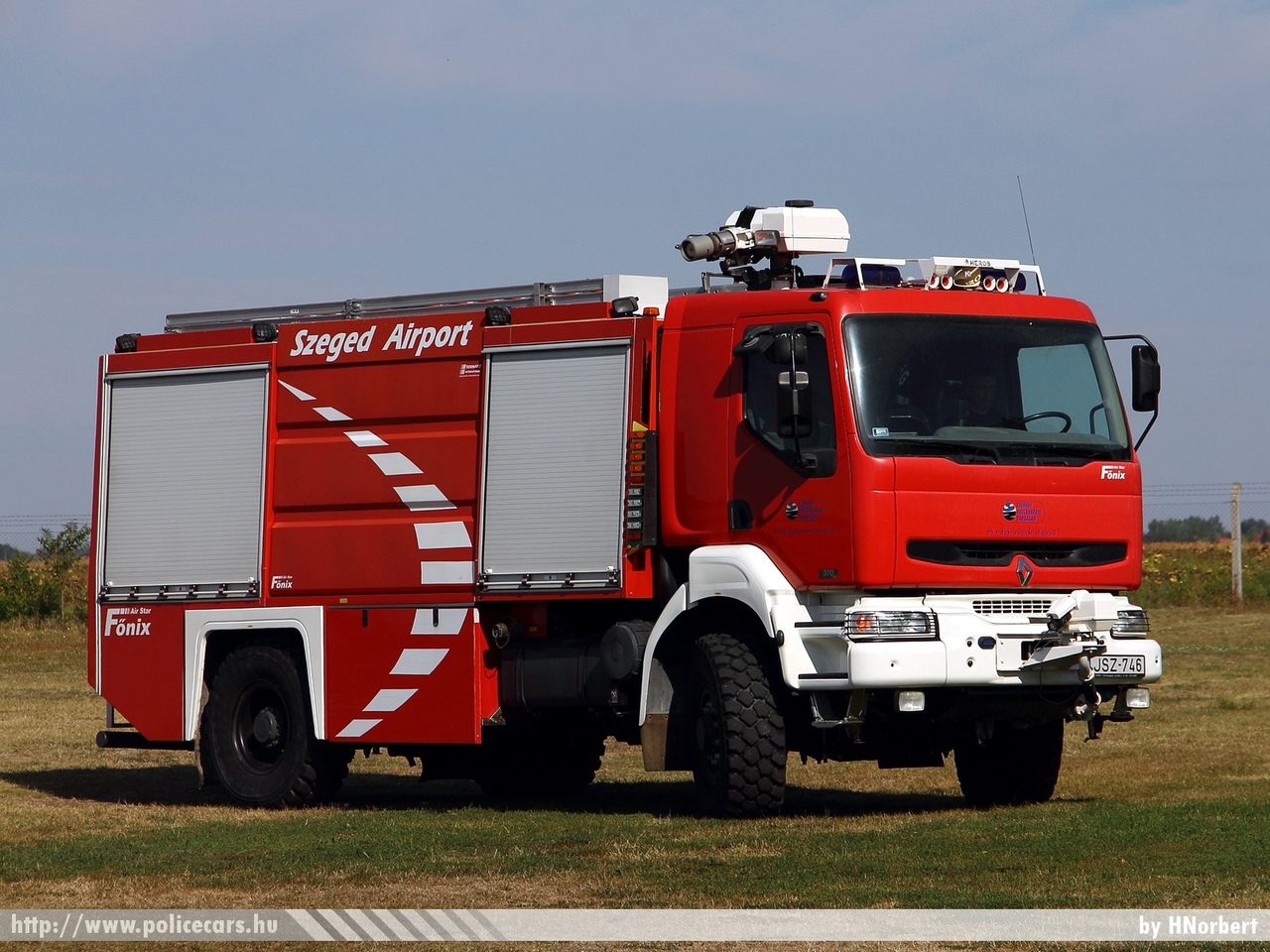Renault Kerax 370 BM Heros Air Star Fõnix, Szeged Airport, fotó: HNorbert 
Keywords: JSZ-746 tûzoltóautó létesítményi tûzoltóság