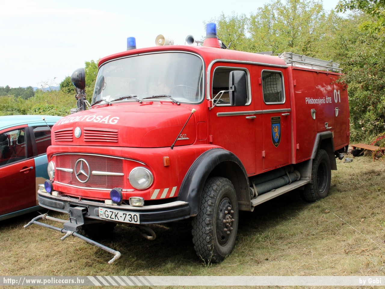 Mercedes 911, Pilisborosjenõi Önkéntes Tûzoltó Egyesület, fotó: Gabi
Keywords: ÖTE magyar Magyarország tûzoltó tûzoltóautó tûzoltóság Hungary hungarian fire firetruck GZK-730 
