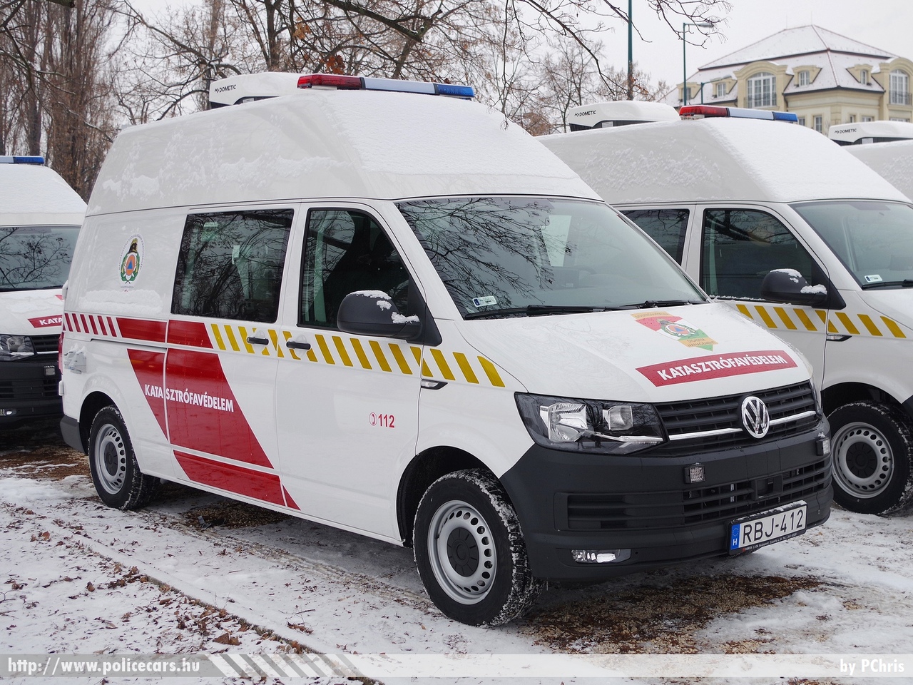 Volkswagen Transporter T6, fotó: PChris
Keywords: tûzoltóautó tûzoltó tûzoltóság magyar Magyarország katasztrófavédelem fire firetruck Hungary hungarian RBJ-412