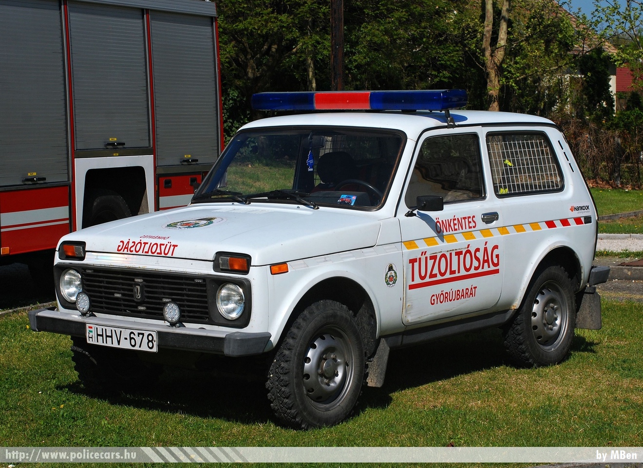 Lada Niva VAZ 2121, Gyõrújbarát Önkéntes Tûzoltó Egyesület, fotó: MBen
Keywords: ÖTE magyar Magyarország tûzoltó tûzoltóautó tûzoltóság Hungary hungarian fire firetruck HHV-678