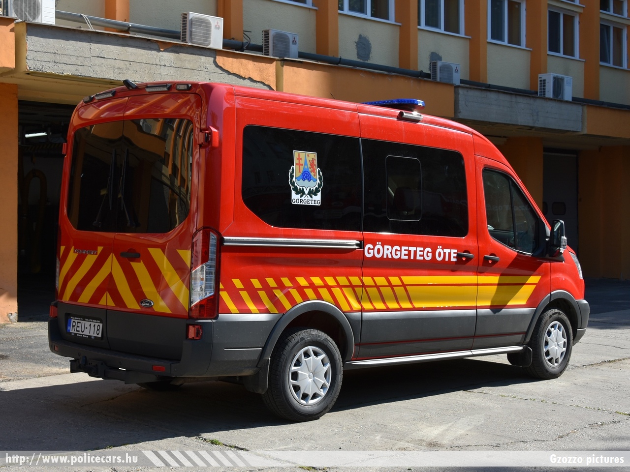 Ford Transit, Önkéntes Tûzoltó Egyesület Görgeteg, fotó: Gzozzo pictures 
Keywords: ÖTE magyar Magyarország tûzoltó tûzoltóautó tûzoltóság Hungary hungarian fire firetruck REU-118