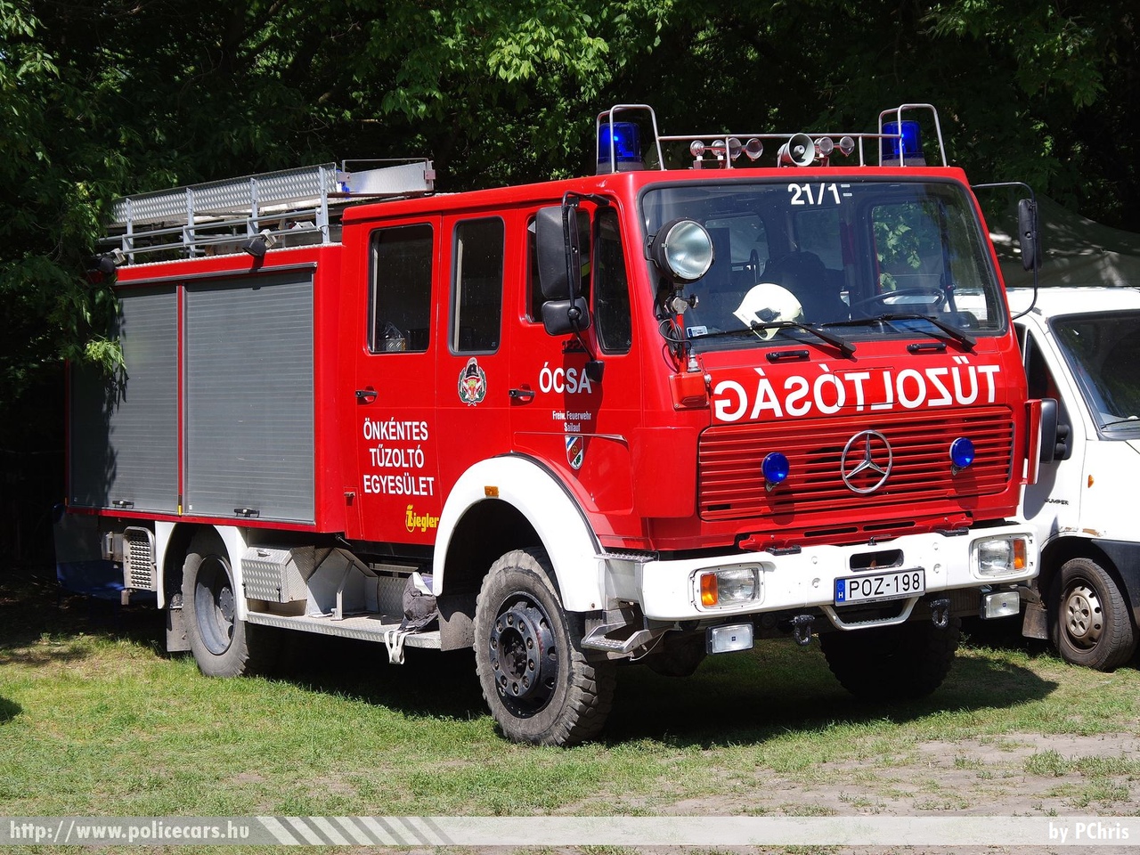 Mercedes 1017? Ziegler, Ócsai Önkéntes Tûzoltó Egyesület, fotó: PChris
Keywords: ÖTE magyar Magyarország tûzoltó tûzoltóautó tûzoltóság Hungary hungarian fire firetruck POZ-198