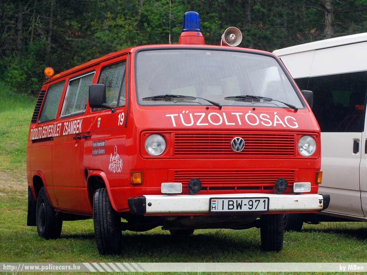Volkswagen Transporter T3, Zsámbéki Önkéntes Tûzoltó Egyesület, fotó: MBen
Keywords: tûzoltó tûzoltóautó tûzoltóság magyar Magyarország ÖTE hungarian Hungary fire firetruck IBW-971