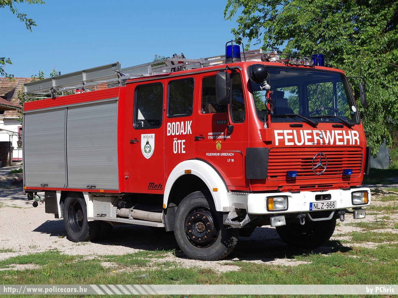 Mercedes-Benz 1222 Metz, Bodajki Önkéntes Tûzoltó Egyesület, fotó: PChris
Keywords: tûzoltó tûzoltóautó tûzoltóság magyar Magyarország ÖTE hungarian Hungary fire firetruck NLZ-966