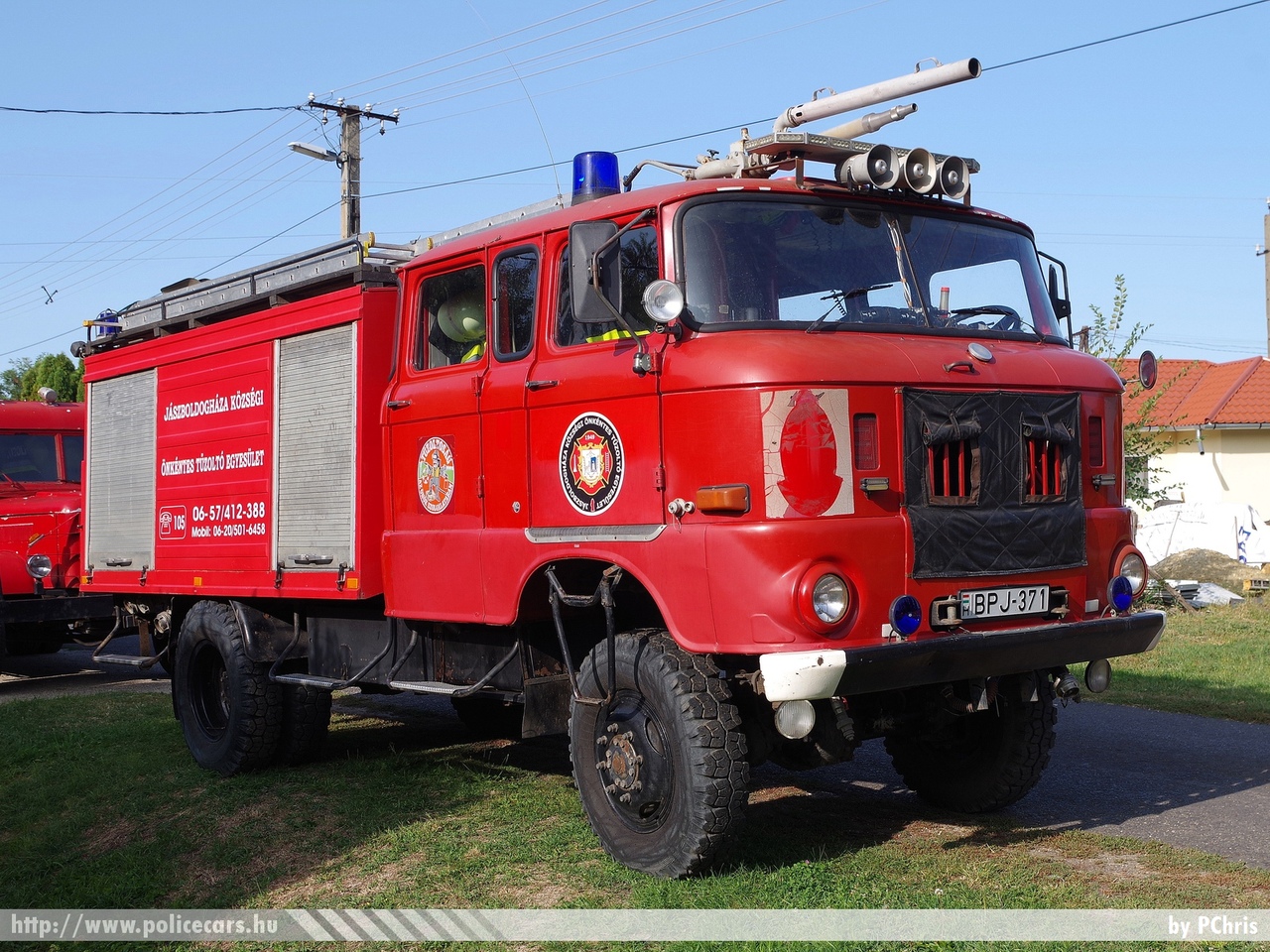 IFA W50, Jászboldogháza Községi Önkéntes Tûzoltó Egyesület, fotó: PChris
Keywords: tûzoltó tûzoltóautó tûzoltóság magyar Magyarország ÖTE hungarian Hungary fire firetruck BPJ-371