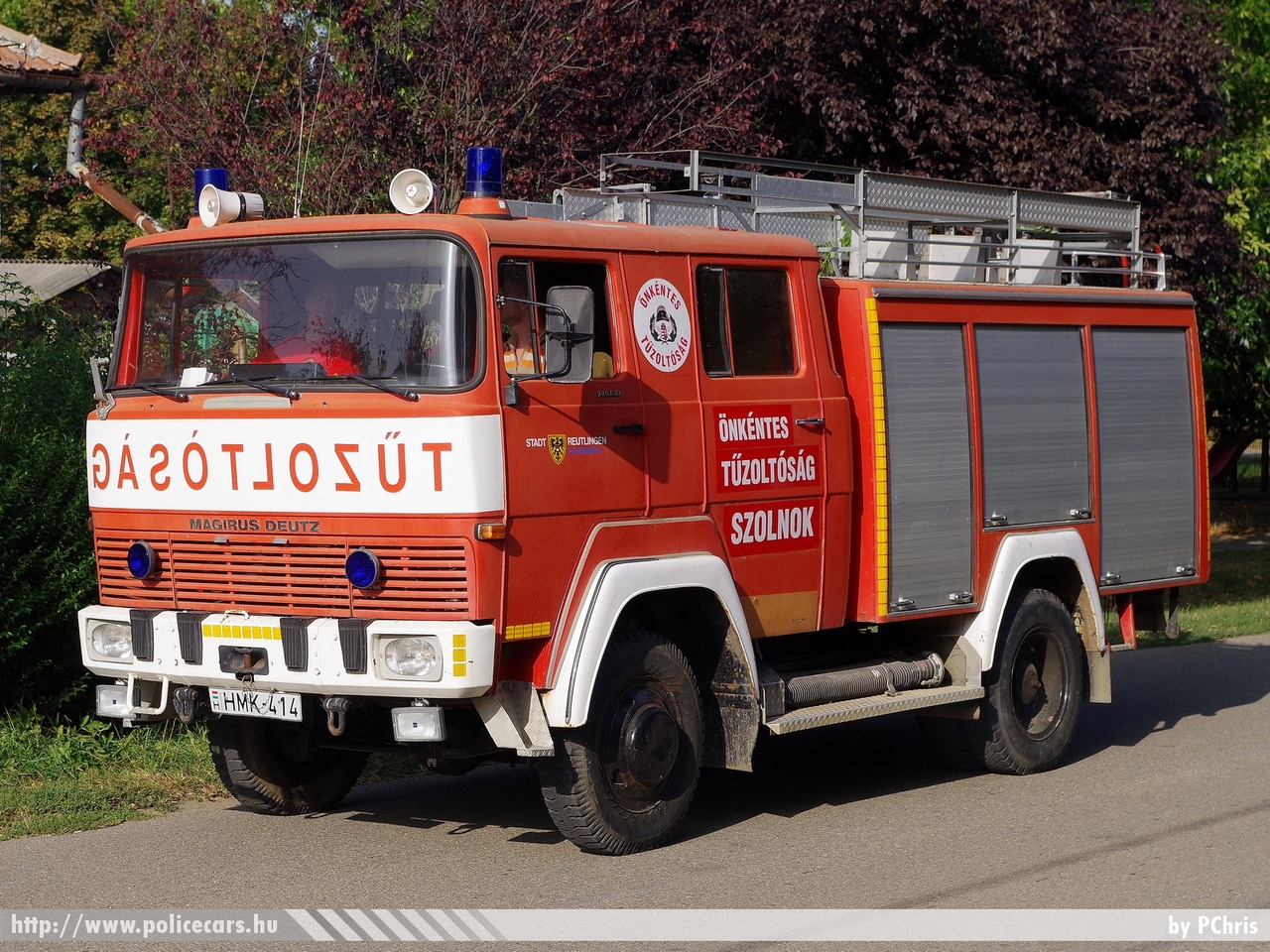 Magirus Deutz 170D11, Szolnoki Önkéntes Tûzoltó Egyesület, fotó: PChris
Keywords: tûzoltó tûzoltóautó tûzoltóság magyar Magyarország ÖTE hungarian Hungary fire firetruck HMK-414