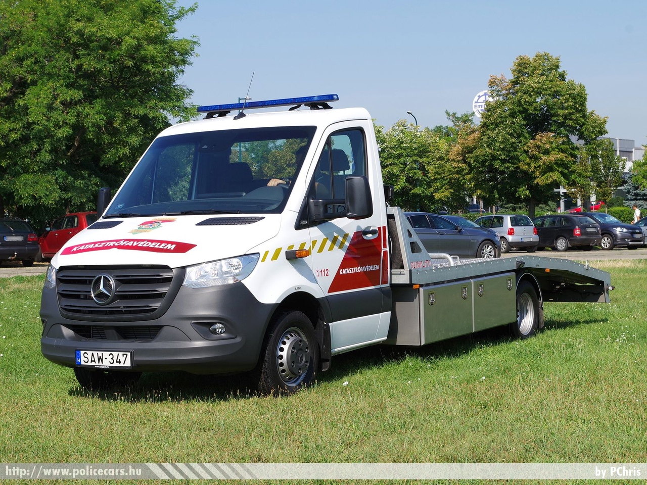Mercedes Sprinter III, BM OKF Gazdasági Ellátó Központ, fotó: PChris
Keywords: tûzoltóautó tûzoltó tûzoltóság magyar Magyarország katasztrófavédelem fire firetruck Hungary hungarian SAW-347