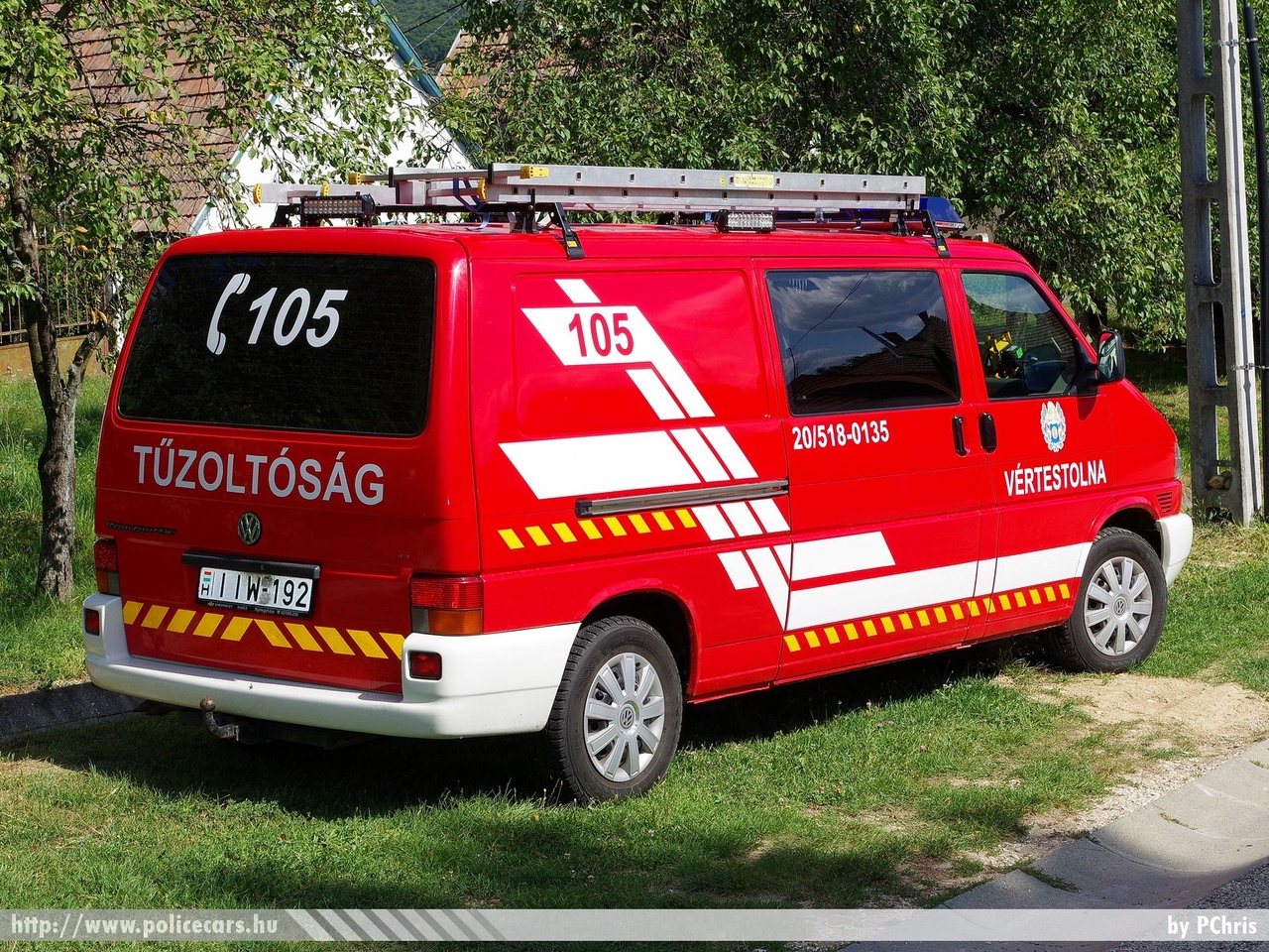 Volkswagen Transporter T4, Vértestolnai Önkéntes Tûzoltó Egyesület, fotó: PChris
Keywords: tûzoltó tûzoltóautó tûzoltóság magyar Magyarország ÖTE hungarian Hungary fire firetruck IIW-192