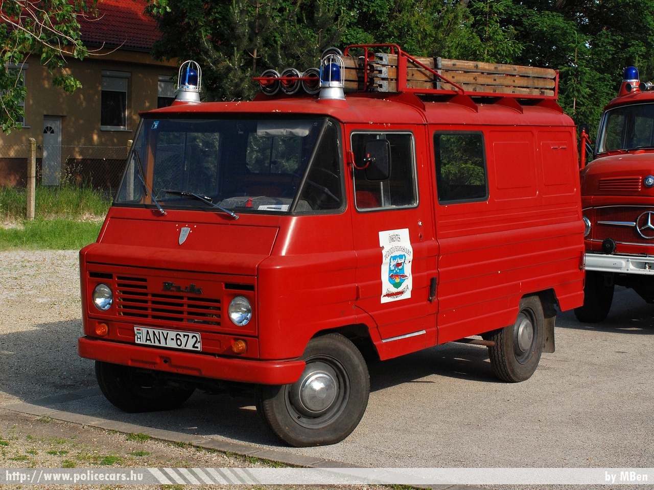 ZUK A15, Önkéntes Tûzoltó Egyesület Jánossomorja, fotó: MBen
Keywords: tûzoltó tûzoltóautó tûzoltóság magyar Magyarország ÖTE hungarian Hungary fire firetruck ANY-672
