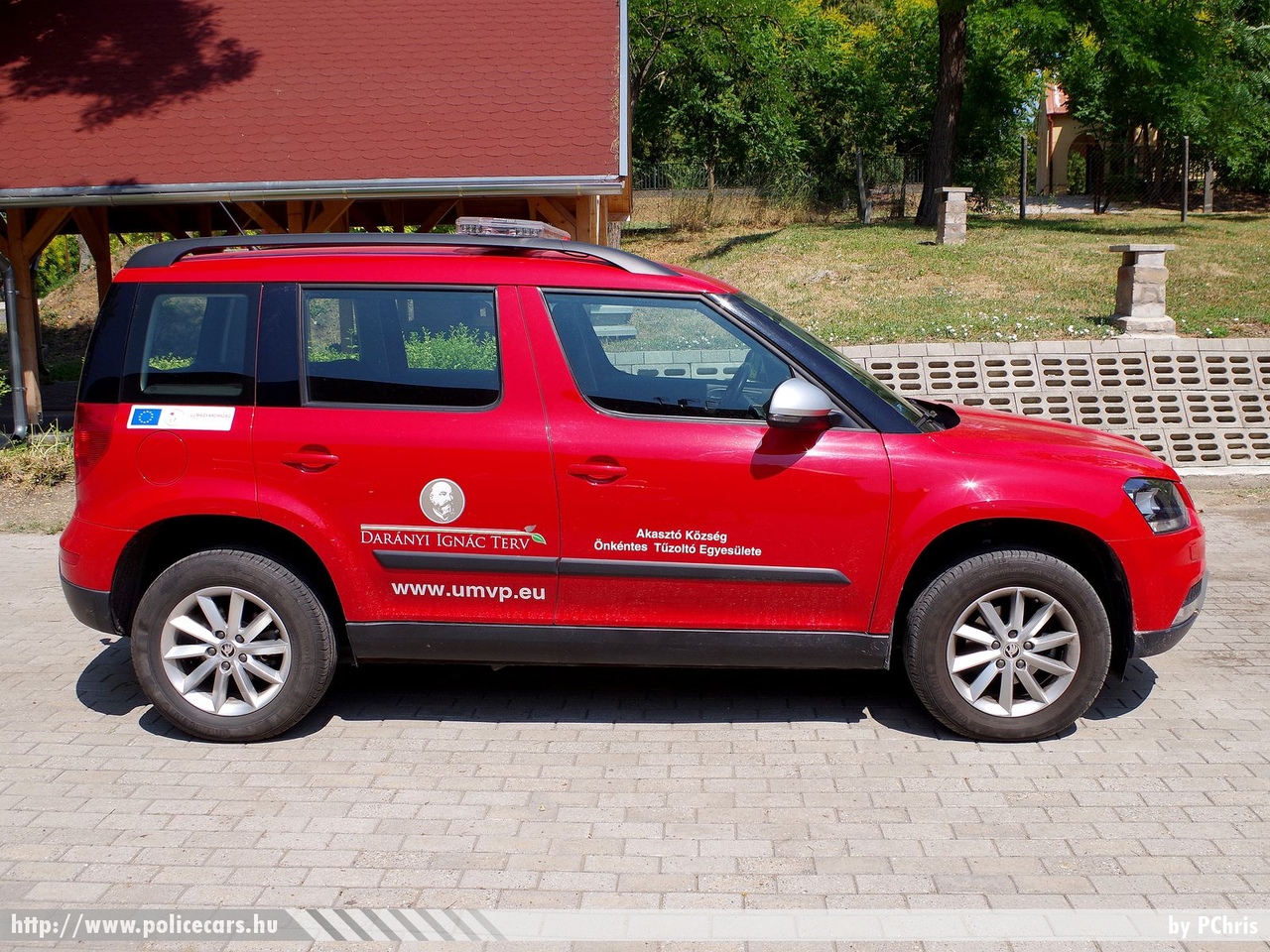 Skoda Yeti, Akasztó Község Önkéntes Tûzoltó Egyesülete, fotó: PChris
Keywords: tûzoltó tûzoltóautó tûzoltóság magyar Magyarország ÖTE hungarian Hungary fire firetruck NIN-253