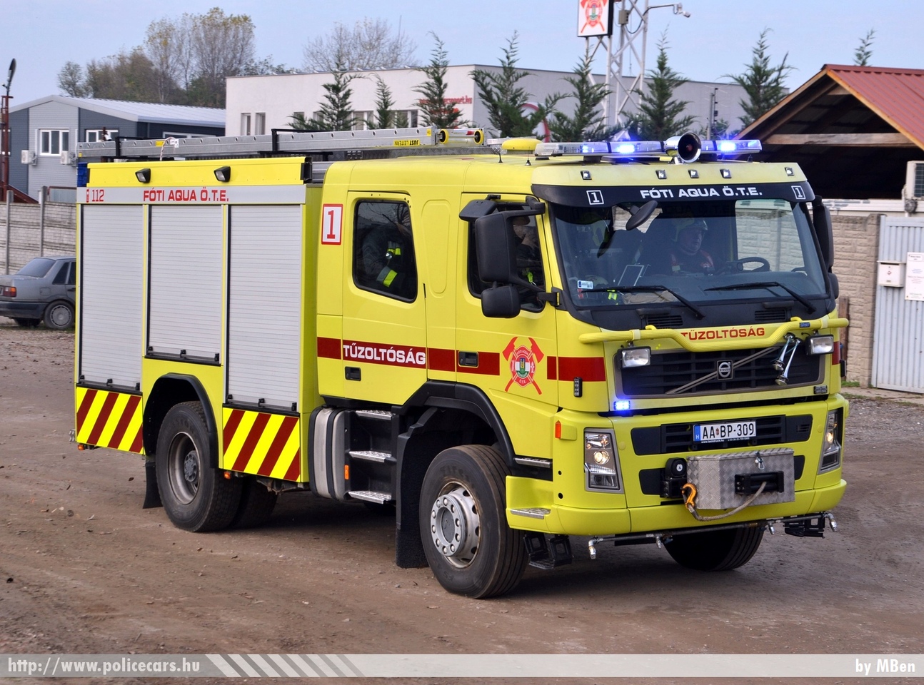 Volvo FM, Fóti Aqua Önkéntes Tûzoltó Egyesület, fotó: MBen
Keywords: tûzoltó tûzoltóautó tûzoltóság magyar Magyarország ÖTE hungarian Hungary fire firetruck AABP-309
