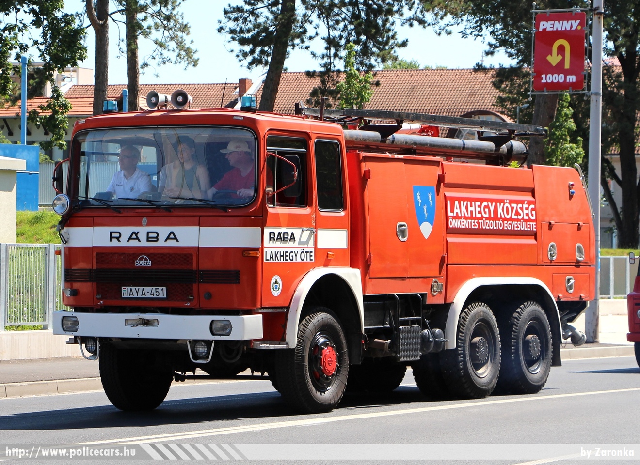 Rába U 26 230 TÜ-3, Lakhegy Önkéntes Tûzoltó Egyesület, fotó: Zaronka
Keywords: tûzoltó tûzoltóautó tûzoltóság magyar Magyarország ÖTE hungarian Hungary fire firetruck AYA-451