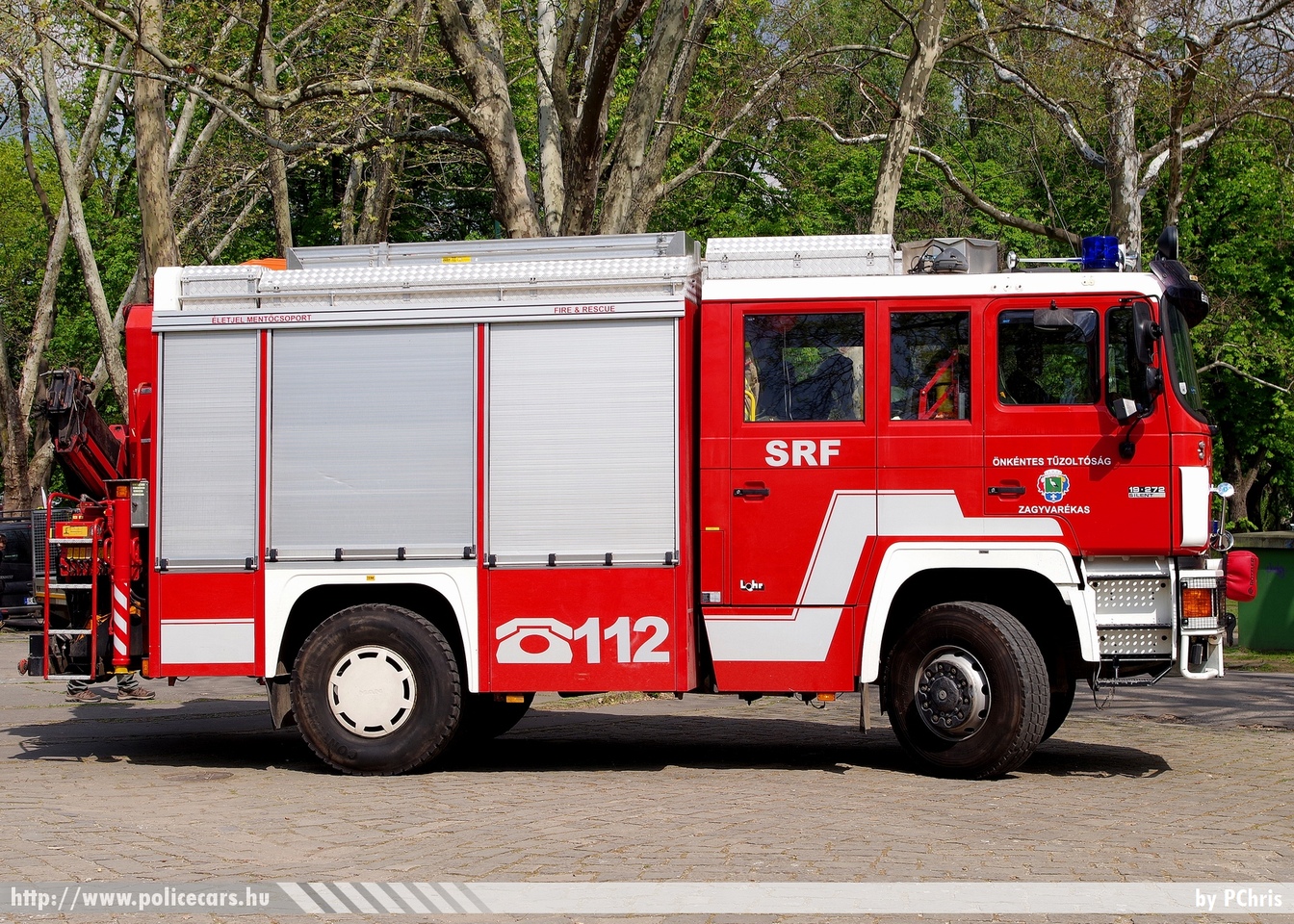 ÖAF 19.272 FA / Lohr, Zagyvarékasi Önkéntes Tûzoltó Egyesület (Életjel Mentõcsoport), fotó: PChris
Keywords: tûzoltó tûzoltóautó tûzoltóság magyar Magyarország ÖTE hungarian Hungary fire firetruck AACU-431