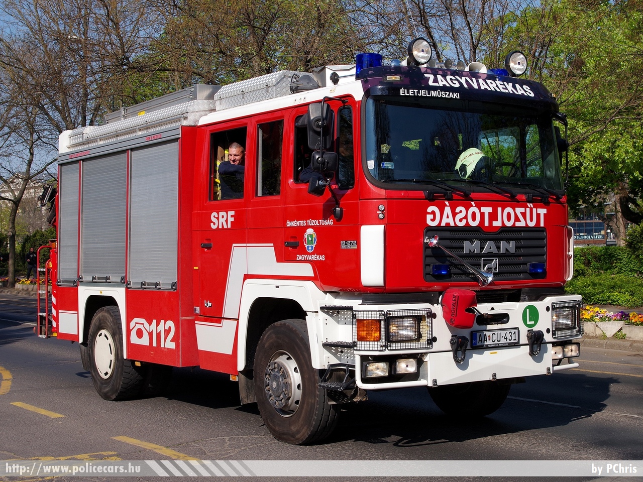 ÖAF 19.272 FA / Lohr, Zagyvarékasi Önkéntes Tûzoltó Egyesület (Életjel Mentõcsoport), fotó: PChris
Keywords: tûzoltó tûzoltóautó tûzoltóság magyar Magyarország ÖTE hungarian Hungary fire firetruck AACU-431