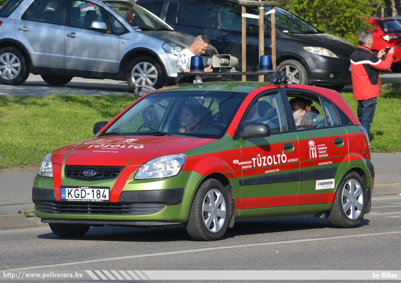 Kia Rio, Martonvásári Önkéntes Tûzoltó Egyesület, fotó: MBen
Keywords: tûzoltó tûzoltóautó tûzoltóság magyar Magyarország ÖTE hungarian Hungary fire firetruck KGD-184