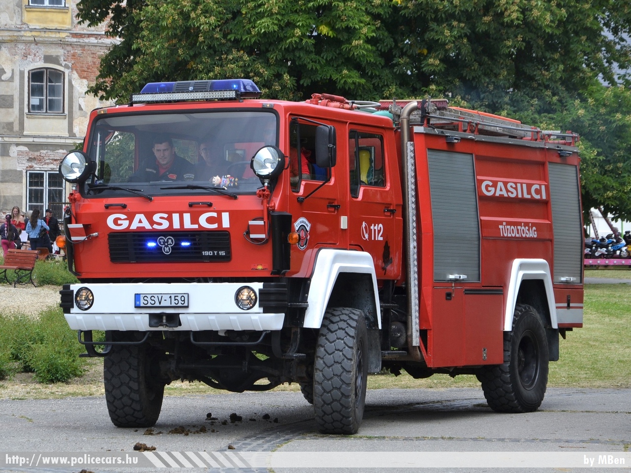 TAM 190 T15, Felsõszölnök Község Önkéntes Tûzoltó Egyesület (PGD Gornji Senik), fotó: MBen
Keywords: tûzoltó tûzoltóautó tûzoltóság magyar Magyarország ÖTE hungarian Hungary fire firetruck SSV-159