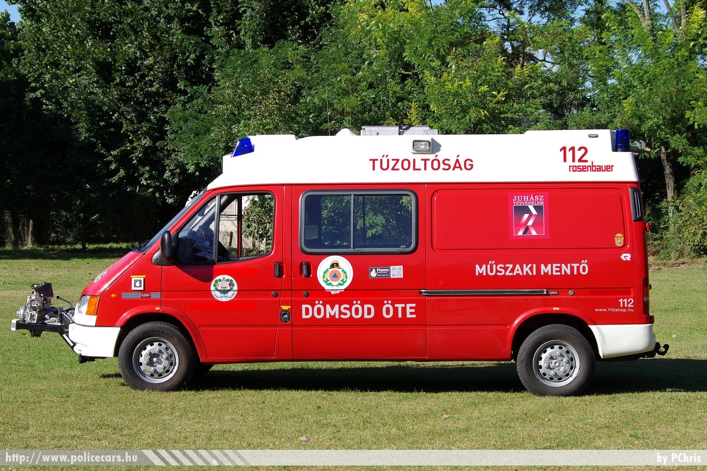 Ford Transit Rosenbauer, Dömsödi Önkéntes Tűzoltó Egyesület, fotó: PChris
Keywords: tűzoltó tűzoltóautó tűzoltóság magyar Magyarország ÖTE hungarian Hungary fire firetruck AEAE-791