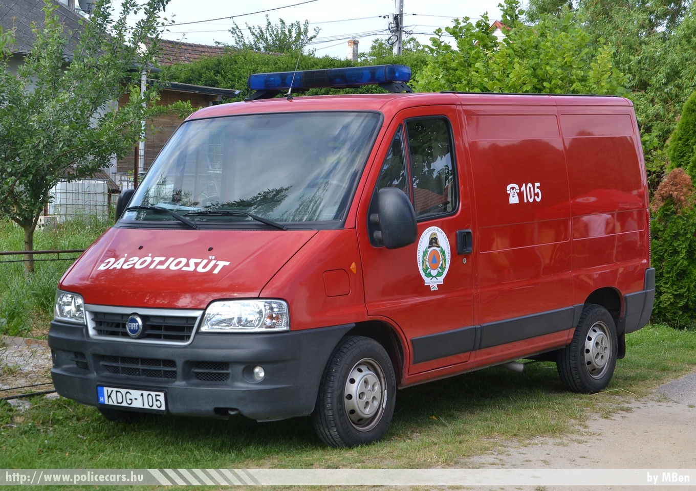 Fiat Ducato, Csornai Hivatásos Tűzoltóparancsnokság, fotó: MBen
Keywords: tûzoltó tûzoltóság tûzoltóautó magyar Magyarország katasztrófavédelem fire firetruck magyar hungarian Hungary KDG-105