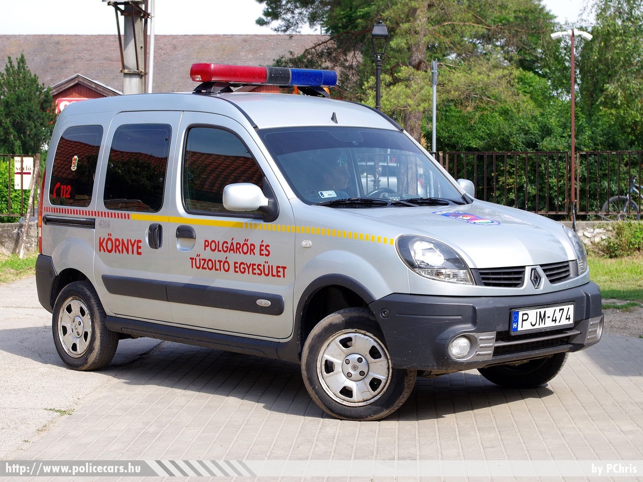Renault Kangoo 4x4, Környei Polgárőr és Önkéntes Tűzoltó Egyesület, fotó: PChris
Keywords: tűzoltó tűzoltóautó tűzoltóság magyar Magyarország ÖTE hungarian Hungary fire firetruck PJM-474