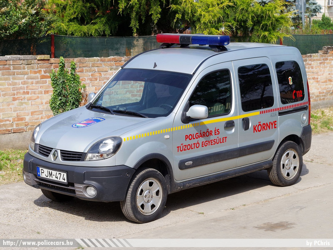 Renault Kangoo 4x4, Környei Polgárőr és Önkéntes Tűzoltó Egyesület, fotó: PChris
Keywords: tűzoltó tűzoltóautó tűzoltóság magyar Magyarország ÖTE hungarian Hungary fire firetruck PJM-474