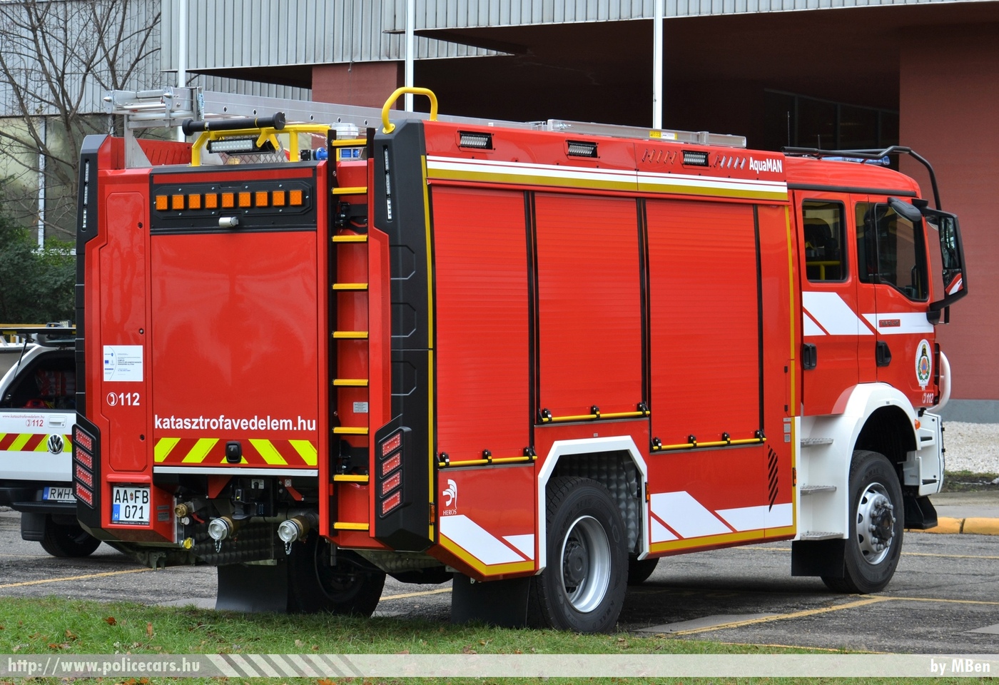 MAN TGM 18.320 Heros AquaMAN 4000, fotó: MBen
Keywords: tûzoltóautó tûzoltó tûzoltóság magyar Magyarország katasztrófavédelem fire firetruck Hungary hungarian AAFB-071