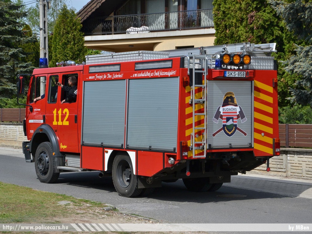Mercedes-Benz 1224 TLF 16/25 Ziegler, Budaörs Városi Önkéntes Tűzoltó Közhasznú Egyesület, fotó: MBen
Keywords: ÖTE magyar Magyarország tûzoltó tûzoltóautó tûzoltóság Hungary hungarian fire firetruck SKS-858