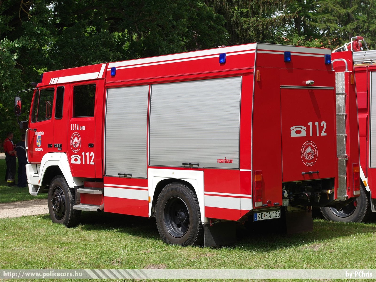 Steyr 13S21 4x4 TLFA 2000 Rosenbauer, Önkéntes Tűzoltó Egyesület Kondorfa, fotó: PChris
Keywords: ÖTE magyar Magyarország tűzoltó tűzoltóautó tűzoltóság Hungary hungarian fire firetruck KDFA-130