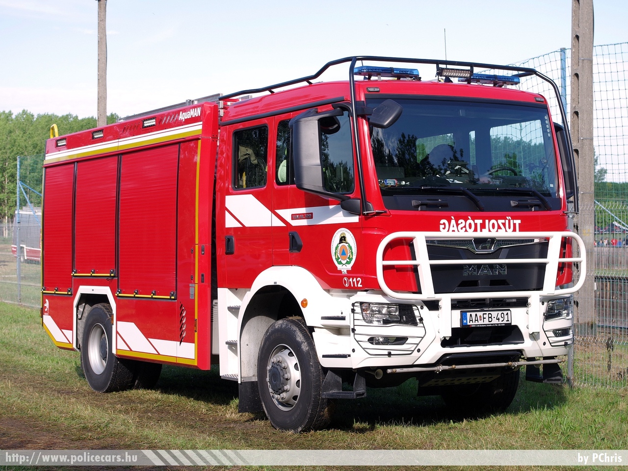 MAN TGM 18.320 Heros AquaMAN 4000, Győr-Moson-Sopron Vármegyei Katasztrófavédelmi Igazgatóság, Győri Hivatásos Tűzoltóparancsnokság, fotó: PChris
Keywords: tûzoltóautó tûzoltó tûzoltóság magyar Magyarország katasztrófavédelem fire firetruck Hungary hungarian AAFB-491