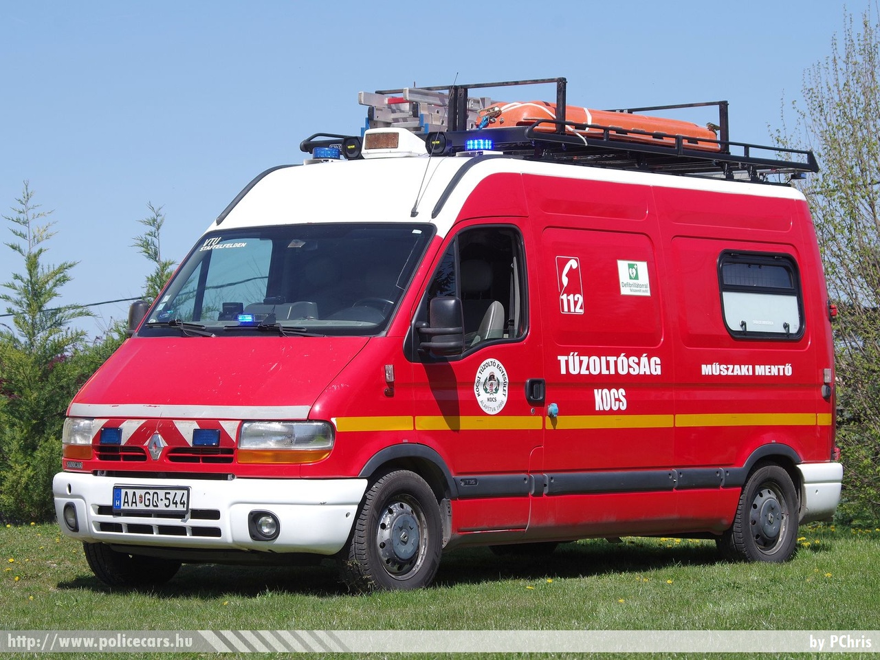 Renault Master Sanicar, Kocsi Tűzoltó Egyesület, fotó: PChris
Keywords: ÖTE magyar Magyarország tűzoltó tűzoltóautó tűzoltóság Hungary hungarian fire firetruck AAGQ-544