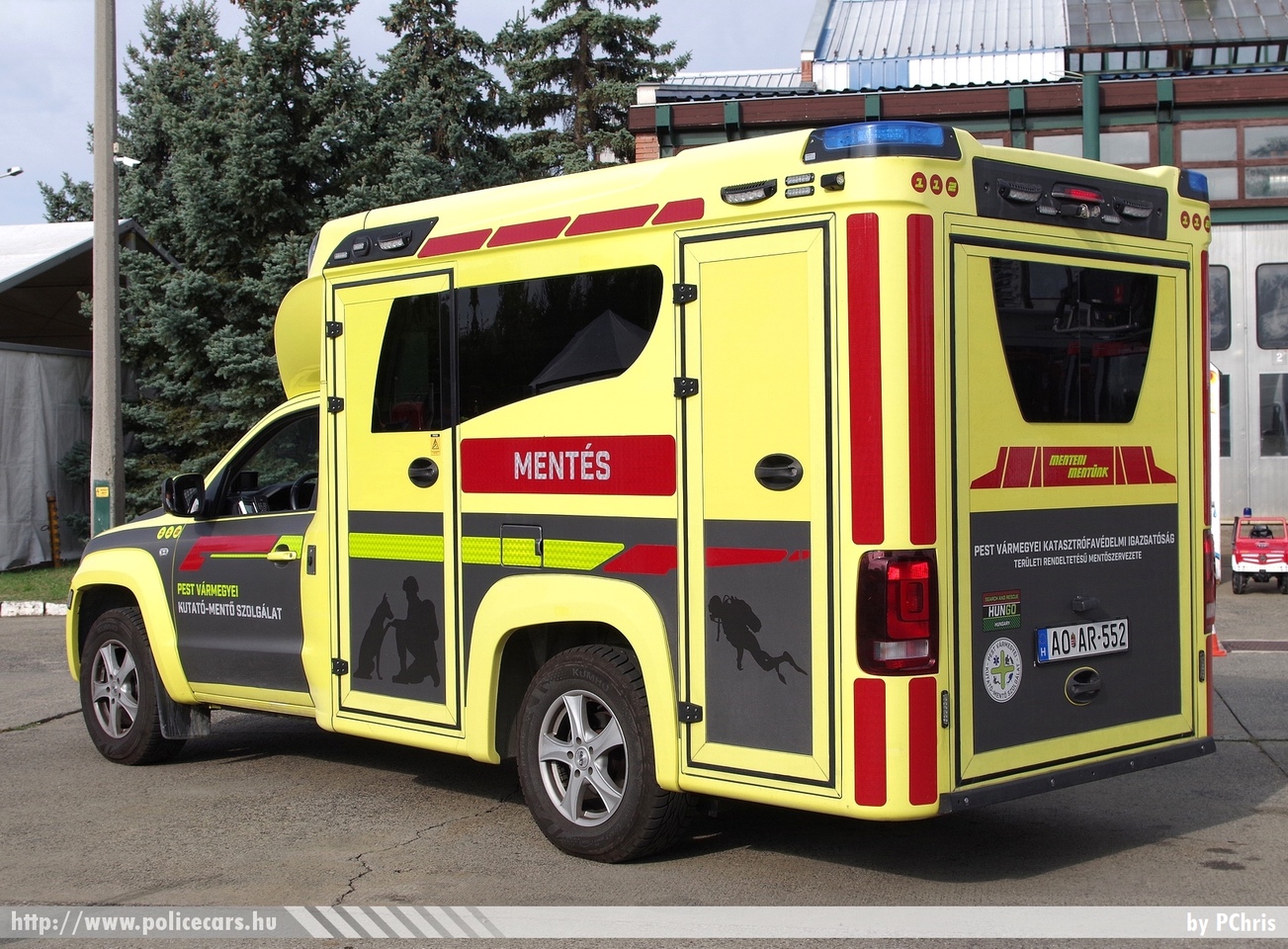 Volkswagen Amarok 3.0 V6 TDI BMT 4Motion Tamlans, Pest Vármegyei Kutató-Mentő Szolgálat - HUNGO, fotó: PChris
Keywords: ÖTE magyar Magyarország tűzoltó tűzoltóautó tűzoltóság Hungary hungarian fire firetruck AOAR-552 mentő mentőautó ambulance