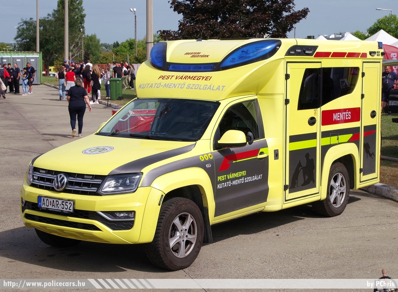 Volkswagen Amarok 3.0 V6 TDI BMT 4Motion Tamlans, Pest Vármegyei Kutató-Mentő Szolgálat - HUNGO, fotó: PChris
Keywords: ÖTE magyar Magyarország tűzoltó tűzoltóautó tűzoltóság Hungary hungarian fire firetruck AOAR-552 mentő mentőautó ambulance