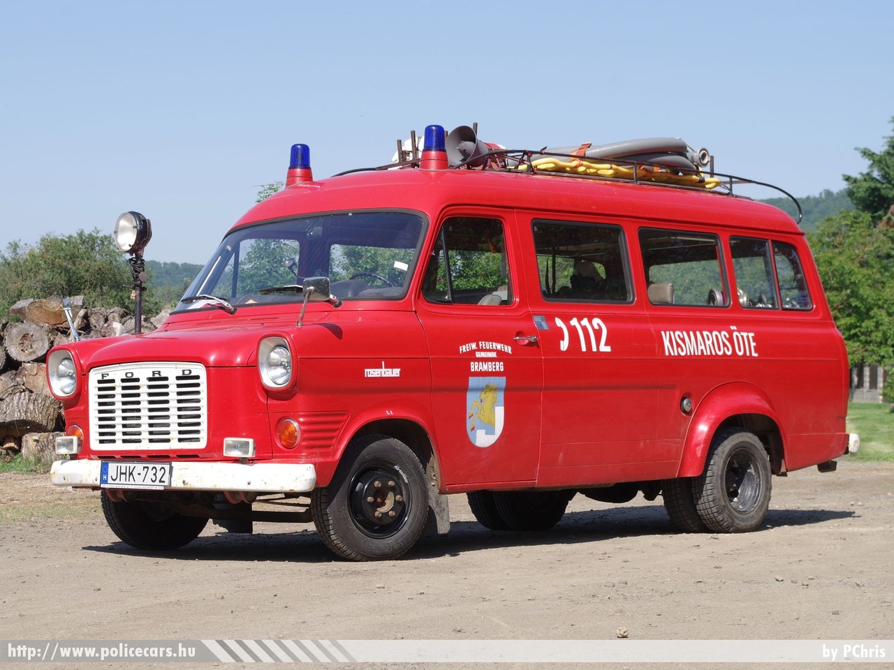 Ford Transit 150, Kismarosi Önkéntes Tűzoltó Egyesület, fotó: PChris
Keywords: ÖTE magyar Magyarország tűzoltó tűzoltóautó tűzoltóság Hungary hungarian fire firetruck JHK-732