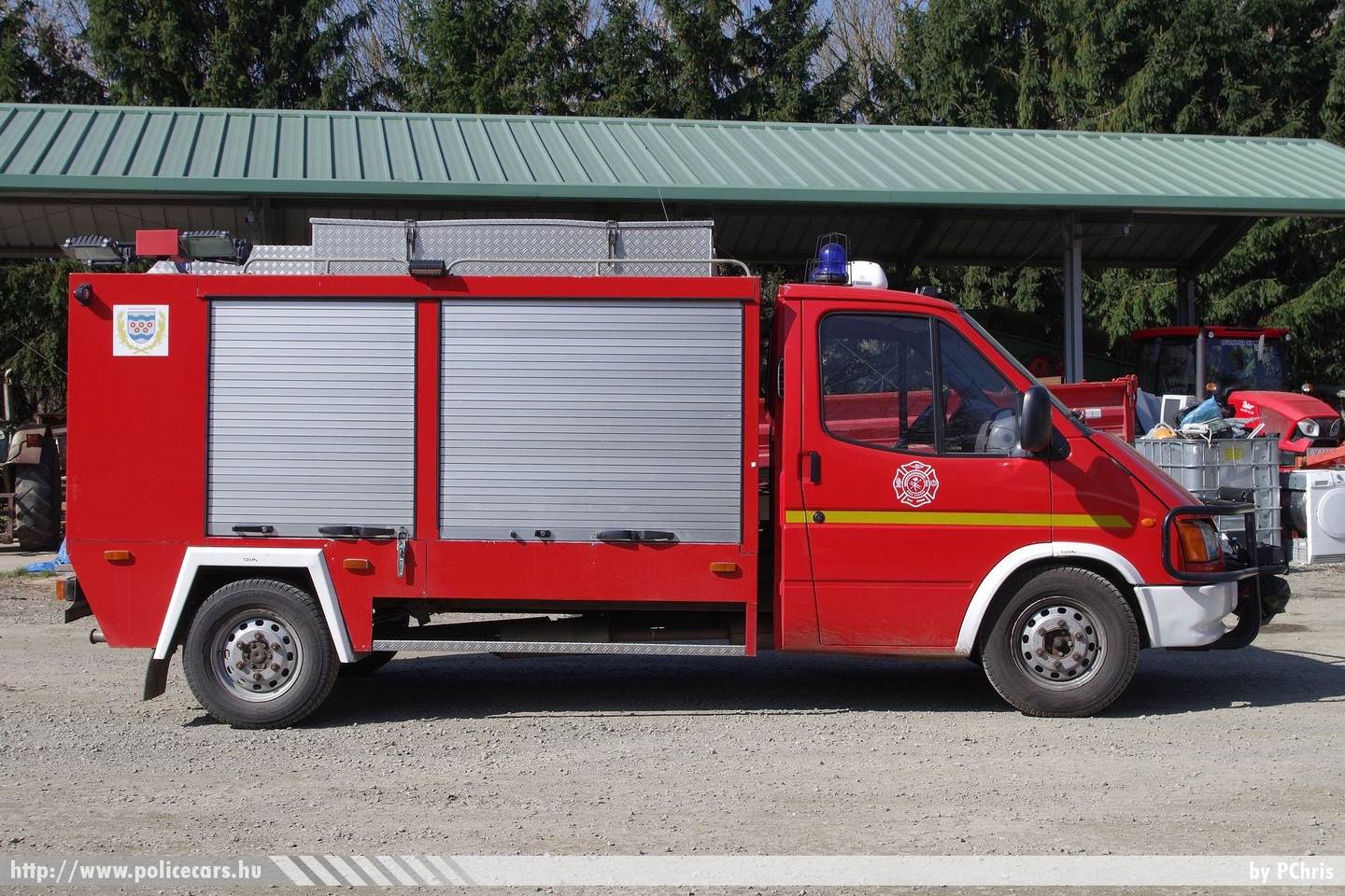 Ford Transit WISS, Szigetmonostor Önkéntes Tűzoltó Egyesület, fotó: PChris
Keywords: ÖTE magyar Magyarország tűzoltó tűzoltóautó tűzoltóság Hungary hungarian fire firetruck AOFH-823