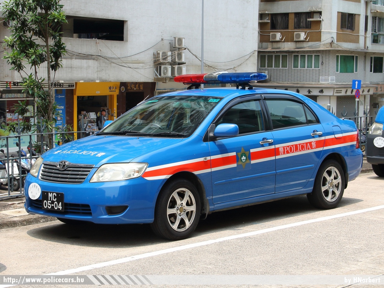 Toyota Corolla, Makaó, fotó: HNorbert
Keywords: Kína kínai rendőr rendőrség rendőrautó police policecar China Macau Makaó