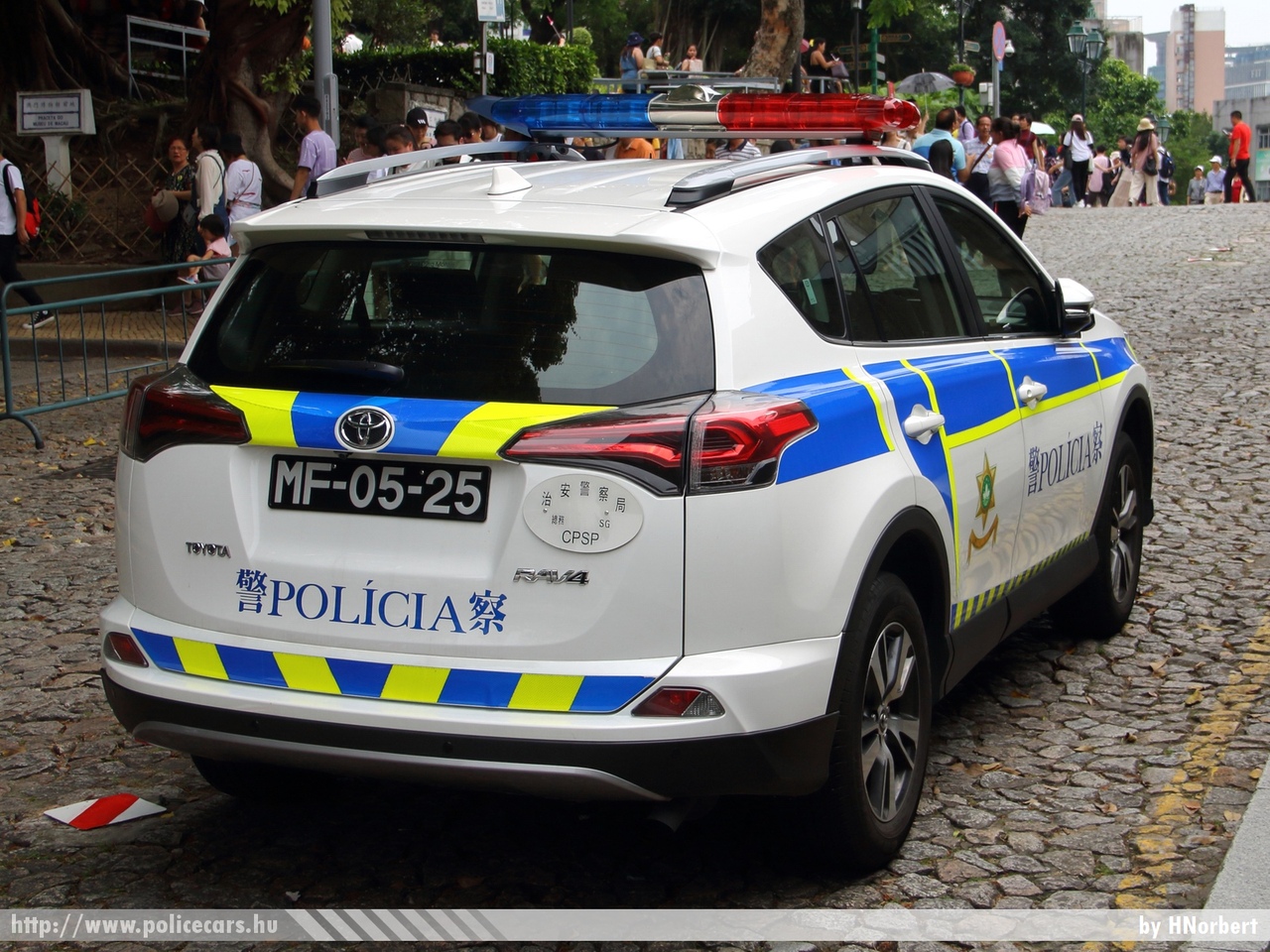 Toyota RAV4, fotó: HNorbert
Keywords: Kína kínai rendőr rendőrség rendőrautó police policecar China Macau Makaó