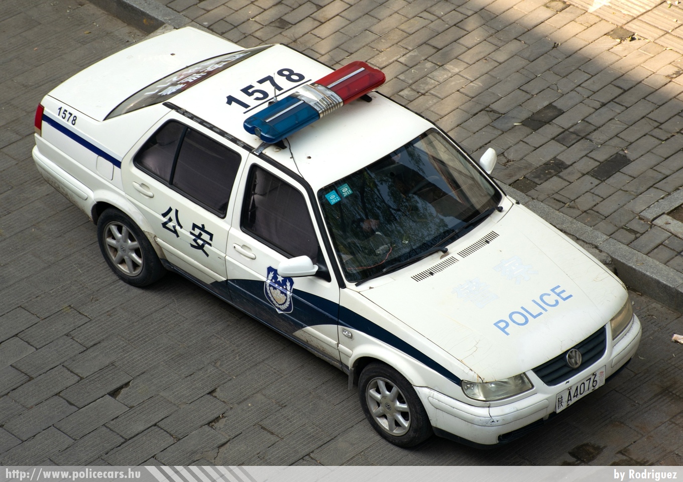 Volkswagen Jetta King, Xian, fotó: Rodriguez
Keywords: Kína kínai rendőr rendőrség rendőrautó police policecar china