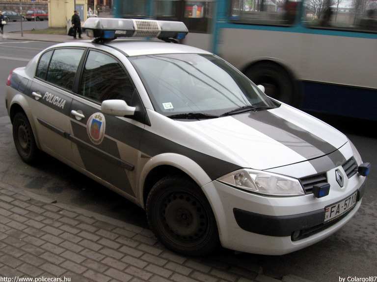 Renault Megane, fotó: Colargol87
Keywords: lett Lettország rendőr rendőrautó rendőrség
