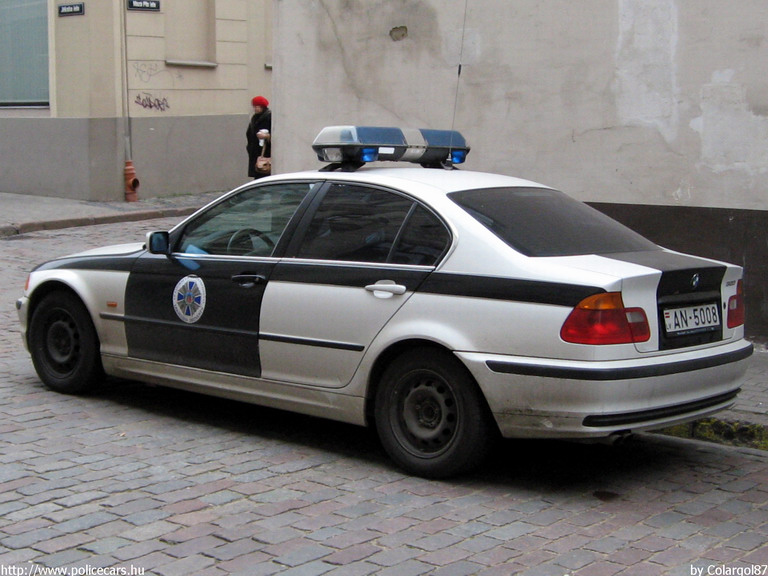 BMW 3 E46, fotó: Colargol87
Keywords: lett Lettország rendőr rendőrautó rendőrség