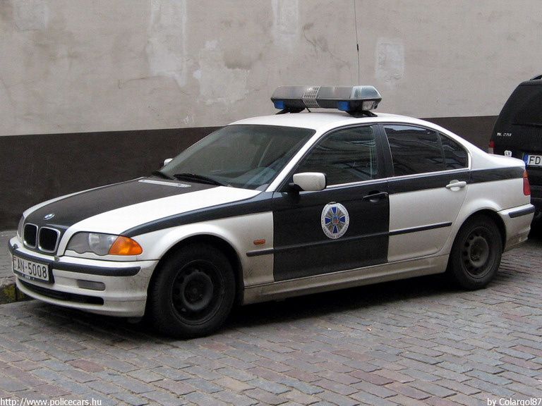 BMW 3 E46, fotó: Colargol87
Keywords: lett Lettország rendőr rendőrautó rendőrség