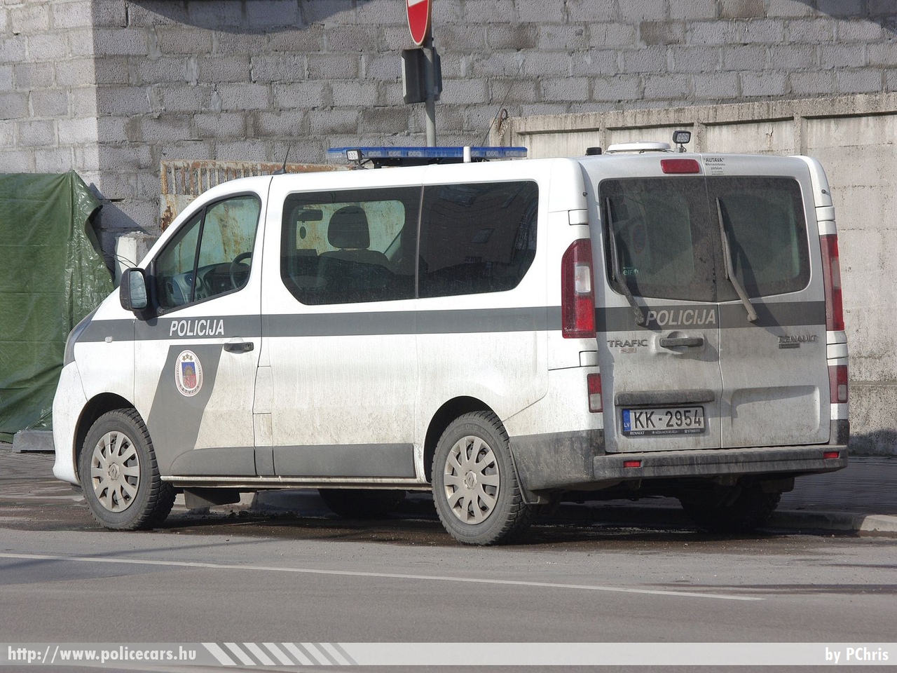 Renault Trafic, fotó: PChris
Keywords: lett Lettország rendőr rendőrautó rendőrség Latvia latvian police policecar