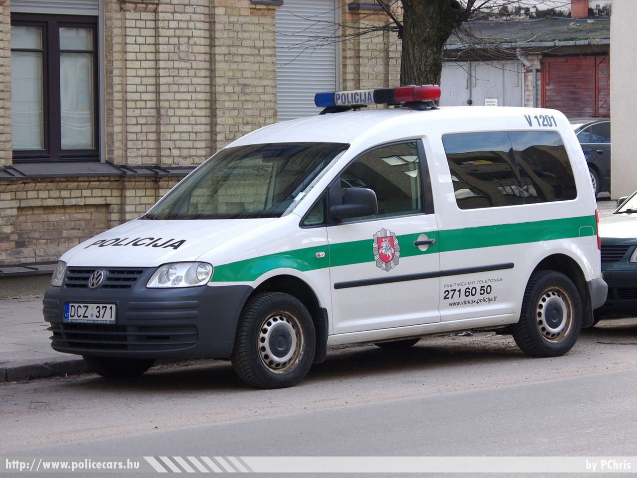 Volkswagen Caddy, fotó: PChris
Keywords: litván Litvánia rendőr rendőrautó rendőrség