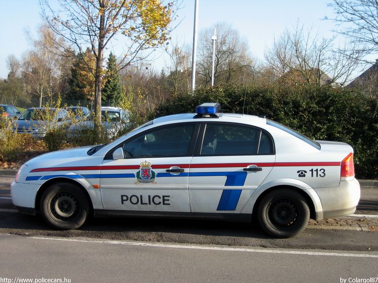 Opel Vectra, fotó: Colargol87
Keywords: luxemburg rendőr rendőrautó rendőrség 