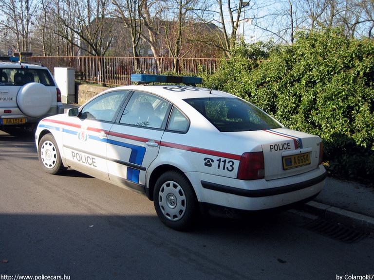 Volkswagen Passat, fotó: Colargol87
Keywords: luxemburg rendőr rendőrautó rendőrség 
