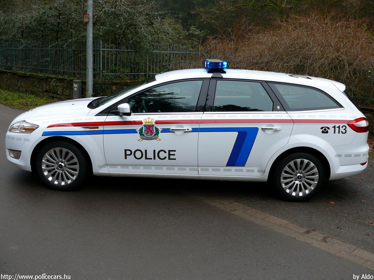 Ford Mondeo, fotó: Aldo
Keywords: Luxemburg luxemburgi rendőr rendőrautó rendőrség
