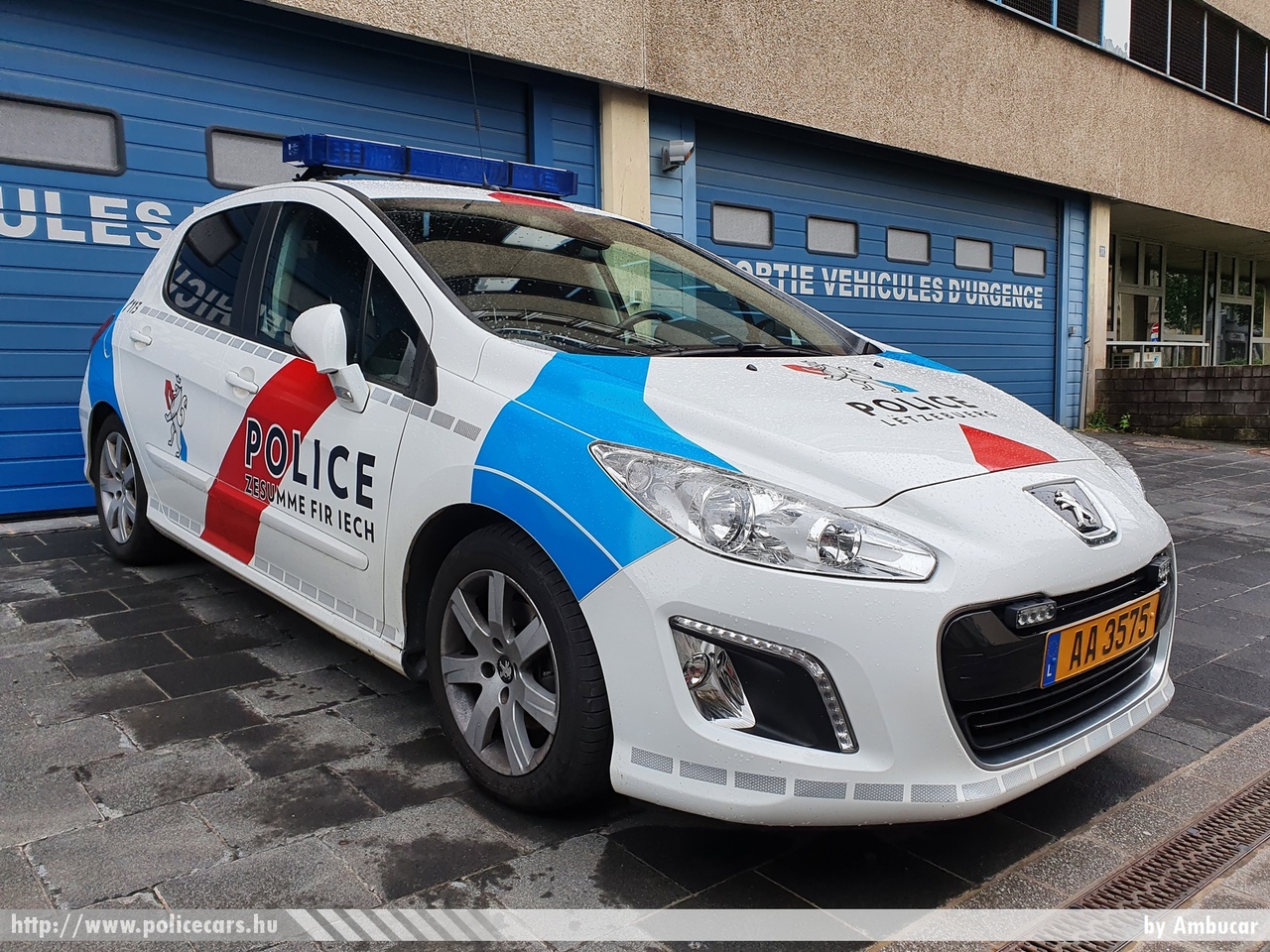 Peugeot 308, Letzebuerg, fotó: Ambucar
Keywords: luxemburg rendőr rendőrautó rendőrség police policecar luxembourg