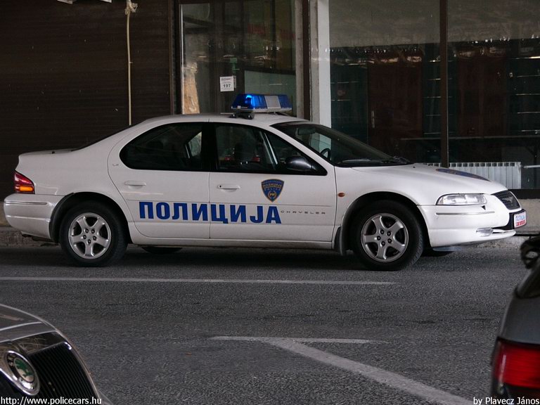 Chrysler Stratus, fotó: Plavecz János
Keywords: Macedónia macedón rendőrautó rendőrség rendőr police policecar Macedonia